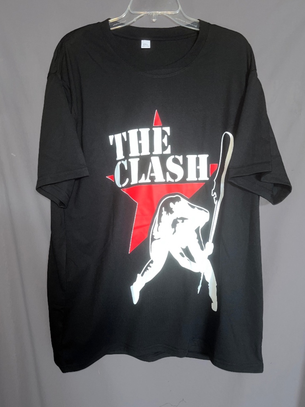 Unisex: Black MTV “The Clash” T-Shirt